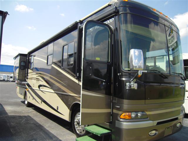 Used 2007 Fleetwood Providence 39 V Class A - Diesel For Sale